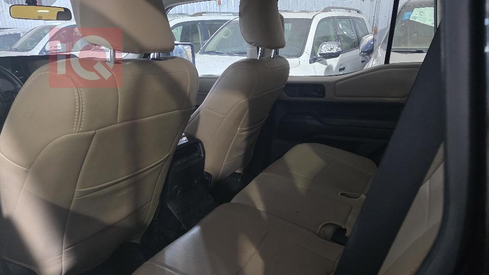 تويوتا لاندكروزر برادو